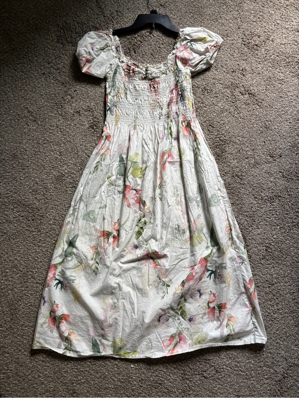 H&M Watercolor White Floral Puff-Sleeve Dress